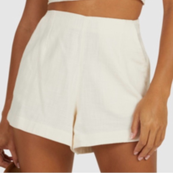 Billabong Pants - Billabong Monique Shorts - Color Salt Crystal Size S